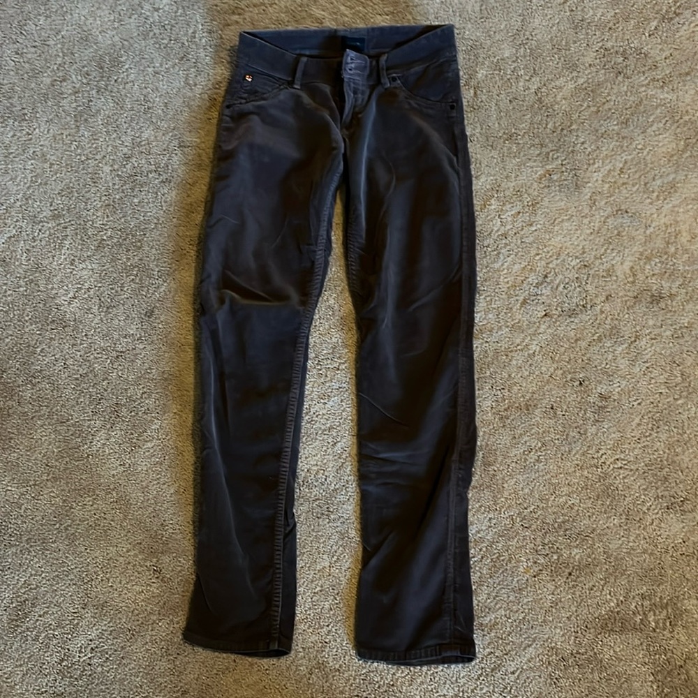 Hudson Brand 
Collin skinny 
Corduroy 
Brown 
Size 27